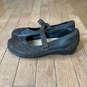 NAOT Mary Jane shoes flats loafers slip on EU 37 women’s size 6 brown